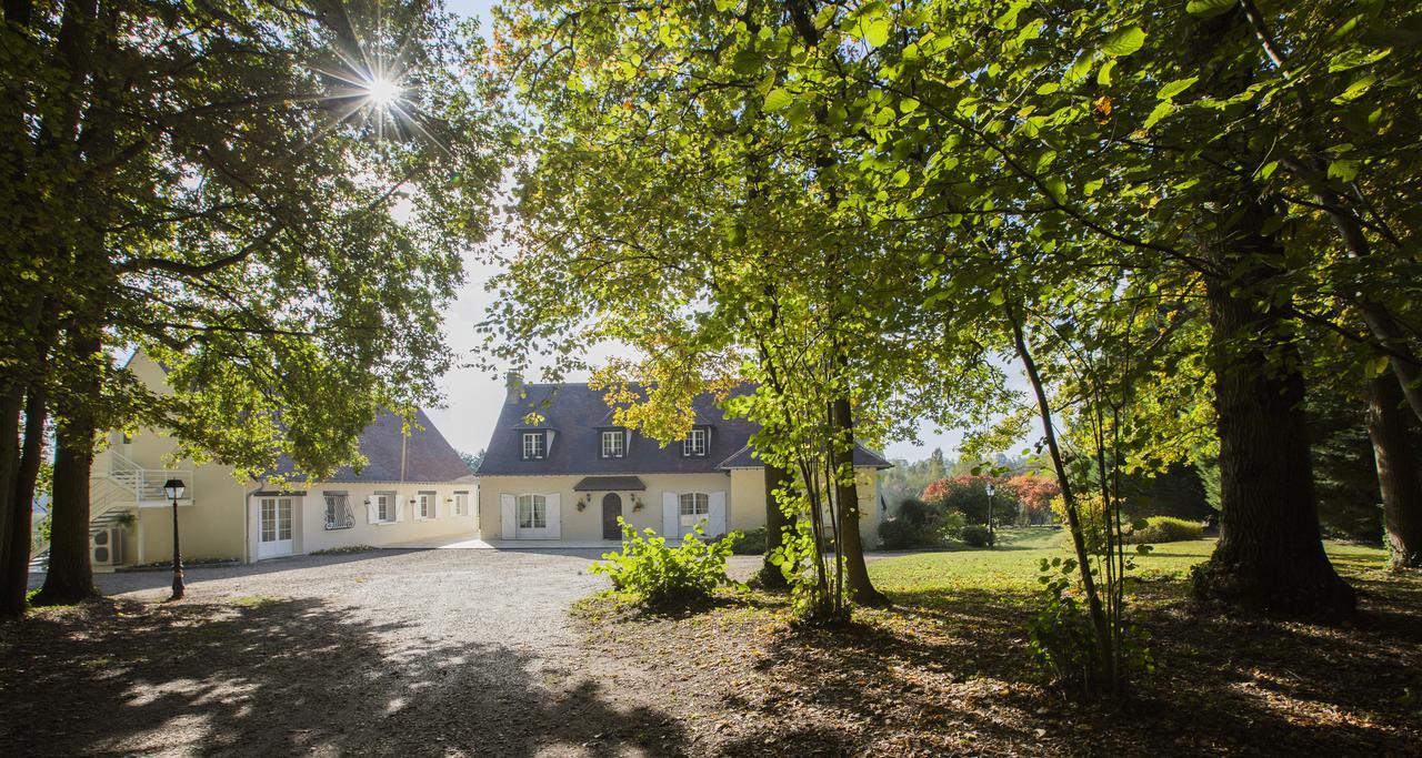 Domaine Du Bois Des Anges Bed & Breakfast Germigny-l'Eveque Eksteriør bilde