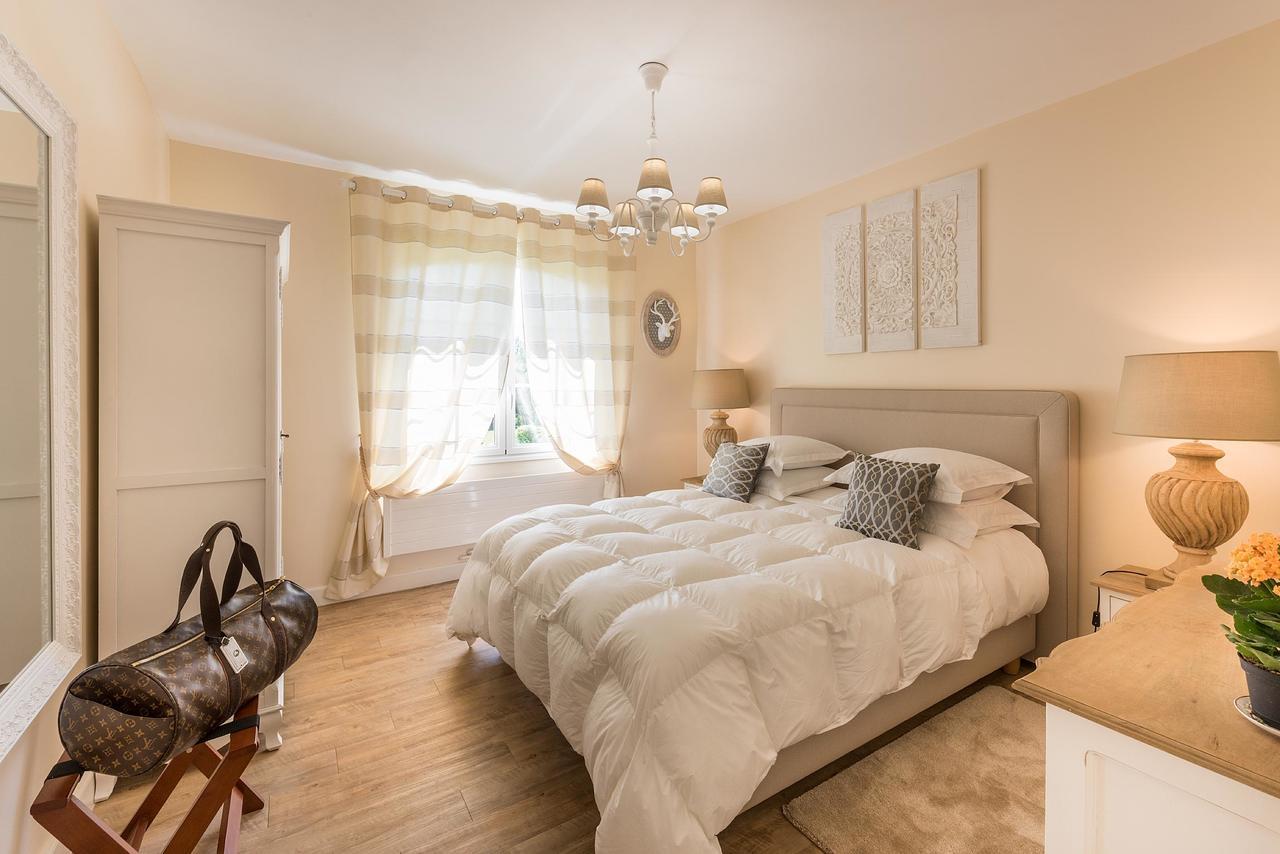 Domaine Du Bois Des Anges Bed & Breakfast Germigny-l'Eveque Eksteriør bilde