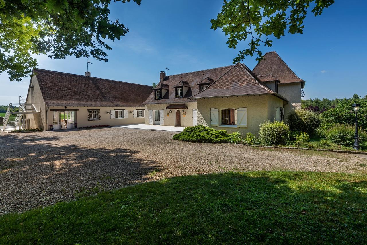 Domaine Du Bois Des Anges Bed & Breakfast Germigny-l'Eveque Eksteriør bilde