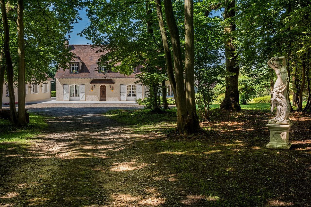 Domaine Du Bois Des Anges Bed & Breakfast Germigny-l'Eveque Eksteriør bilde