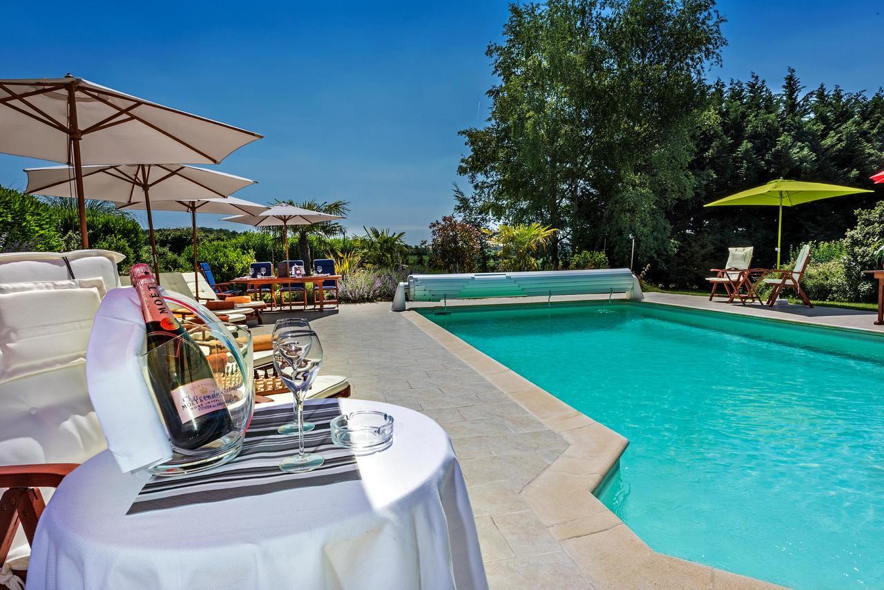 Domaine Du Bois Des Anges Bed & Breakfast Germigny-l'Eveque Eksteriør bilde